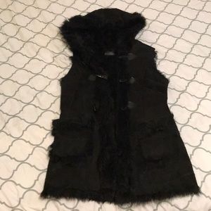 Fur vest